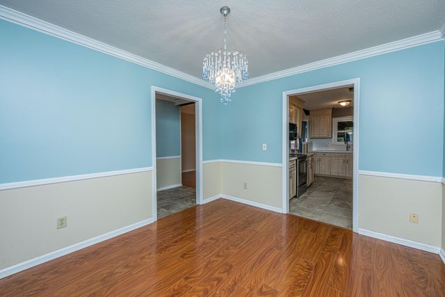 207 Foxborough Rd Road, Goose Creek, SC 29445