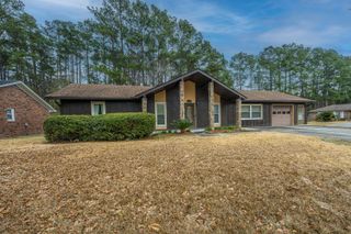 207 Foxborough Rd Road, Goose Creek, SC 29445