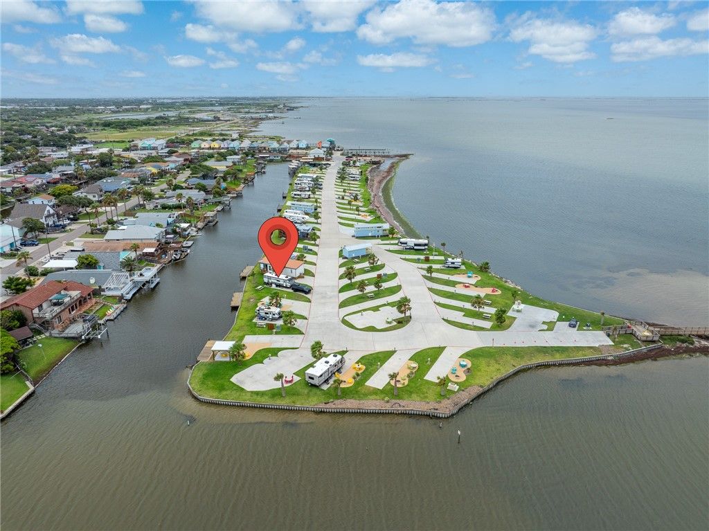 101 Caribbean Dr, Corpus Christi, TX 78418 — photo 5