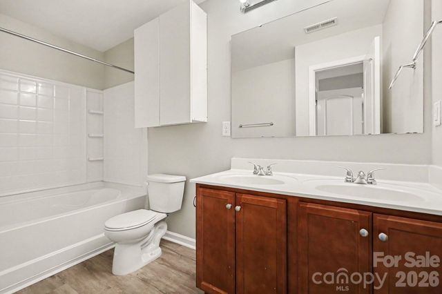 6532 Pennacook Drive, Charlotte, NC 28214