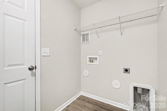 6532 Pennacook Drive, Charlotte, NC 28214