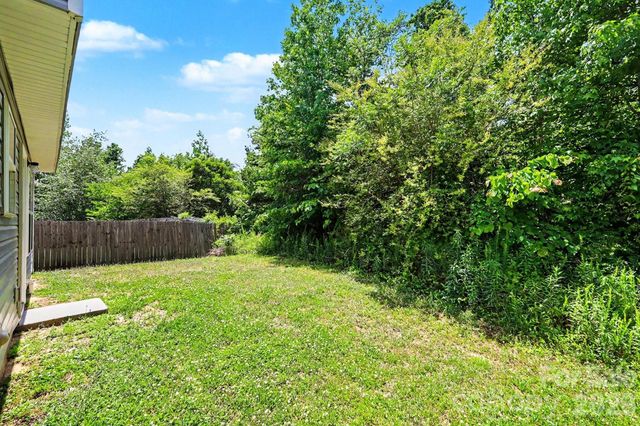 6532 Pennacook Drive, Charlotte, NC 28214