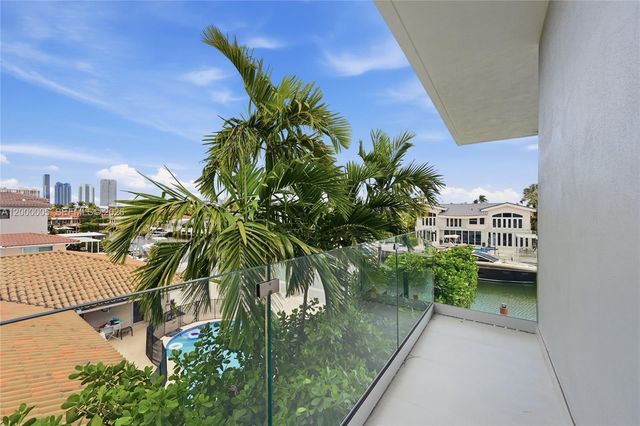 3300 NE 170th Street, North Miami Beach, FL 33160