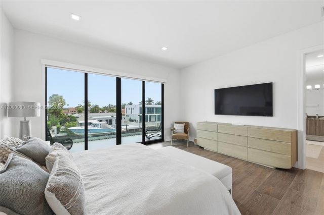 3300 NE 170th Street, North Miami Beach, FL 33160