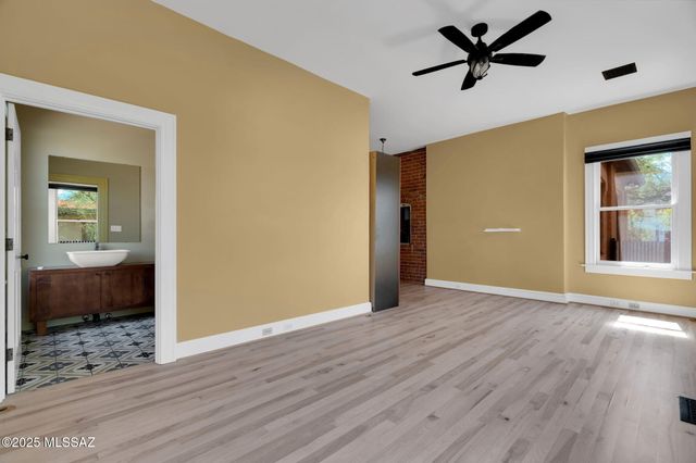 207 E University Boulevard, Tucson, AZ 85705