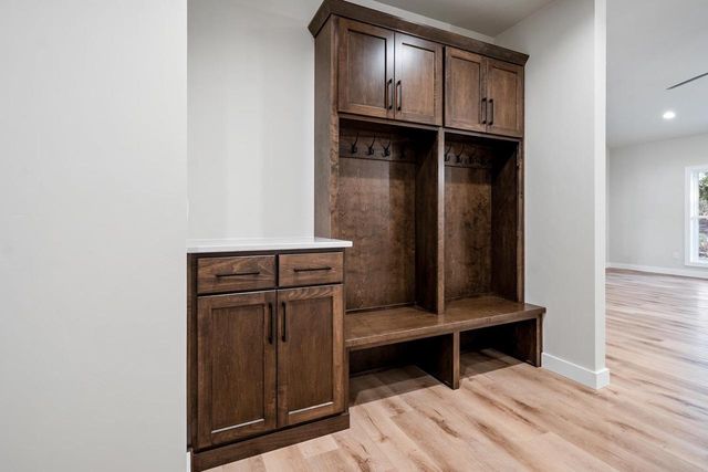 4079 BRUSSELS WAY, Green Bay, WI 54313