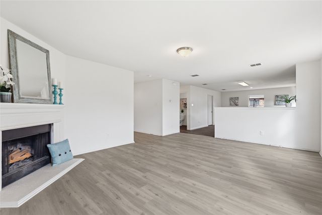 12121 Arbor Lake Road, Rhome, TX 76078