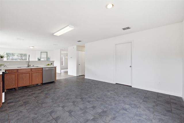 12121 Arbor Lake Road, Rhome, TX 76078