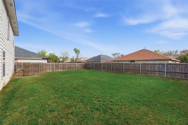 12121 Arbor Lake Road, Rhome, TX 76078