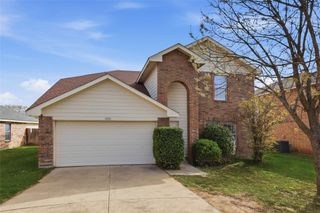 12121 Arbor Lake Road, Rhome, TX 76078