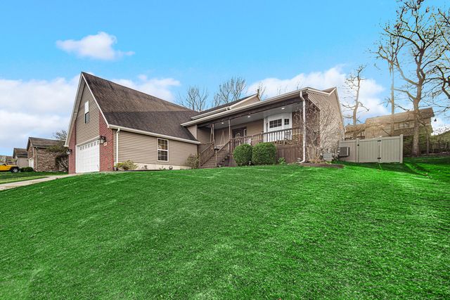 12770 Jefferson Drive, Crown Point, IN 46307