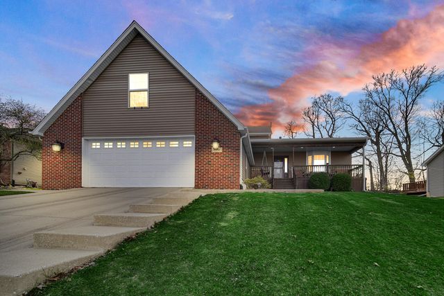 12770 Jefferson Drive, Crown Point, IN 46307