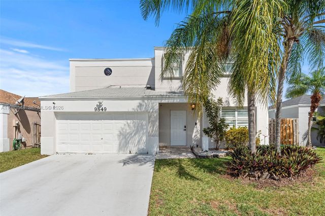 9849 SW 222nd Ter, Cutler Bay, FL 33190
