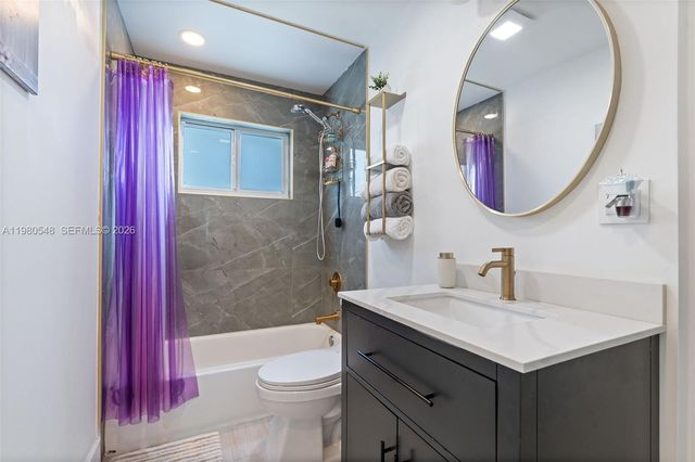 9849 SW 222nd Ter, Cutler Bay, FL 33190