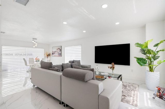 9849 SW 222nd Ter, Cutler Bay, FL 33190