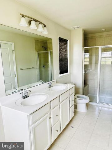 514 LANDING DR, Fredericksburg, VA 22405