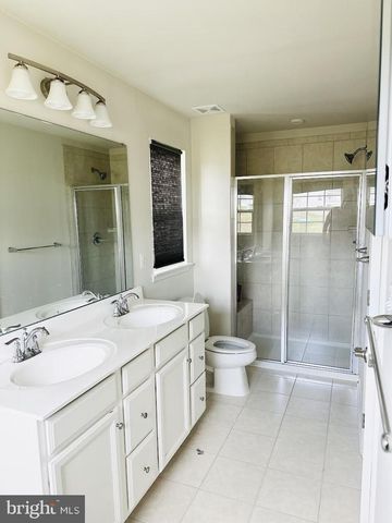 514 LANDING DR, Fredericksburg, VA 22405