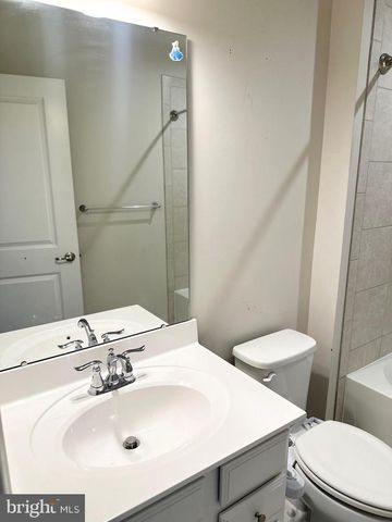 514 LANDING DR, Fredericksburg, VA 22405