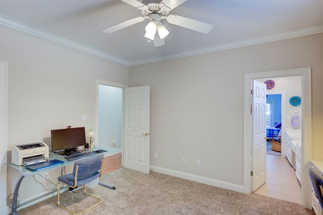 10685 Saint Charles Place, Keithville, LA 71047