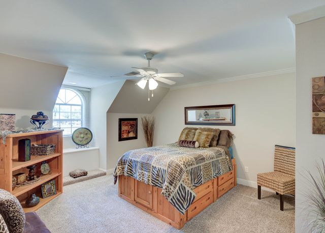 10685 Saint Charles Place, Keithville, LA 71047