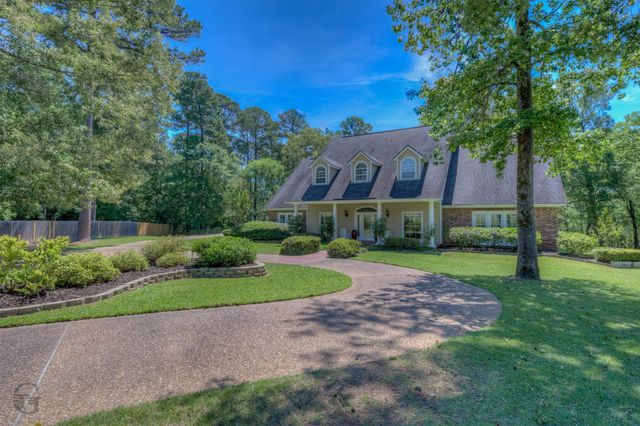 10685 Saint Charles Place, Keithville, LA 71047