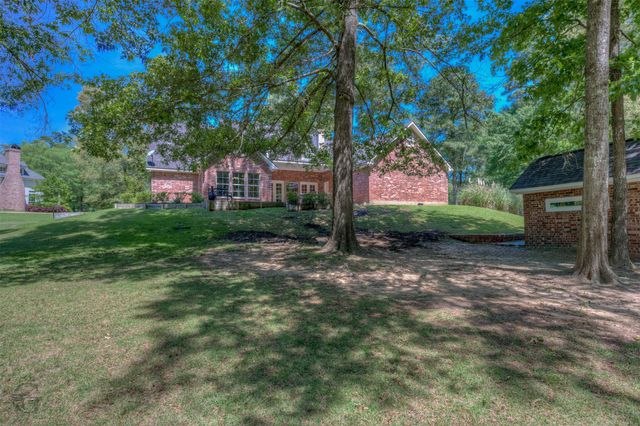 10685 Saint Charles Place, Keithville, LA 71047