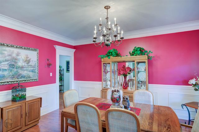10685 Saint Charles Place, Keithville, LA 71047