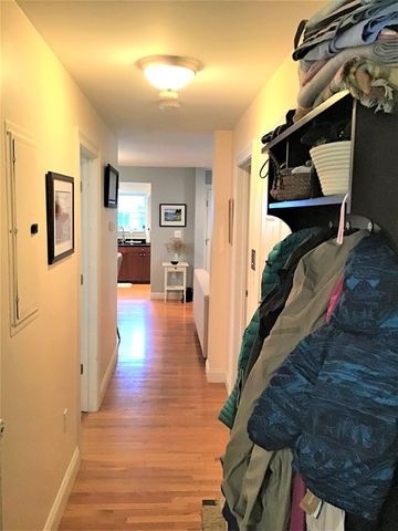 60 Magnolia Ave 2, Cambridge, MA 02138