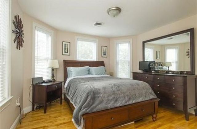 60 Magnolia Ave 2, Cambridge, MA 02138