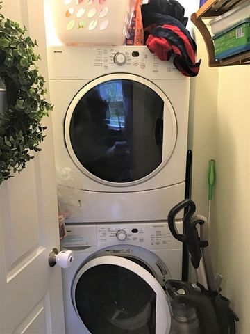 60 Magnolia Ave 2, Cambridge, MA 02138