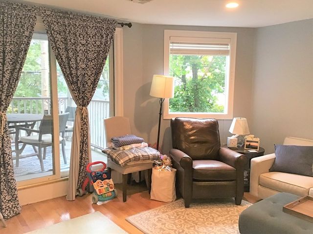 60 Magnolia Ave 2, Cambridge, MA 02138