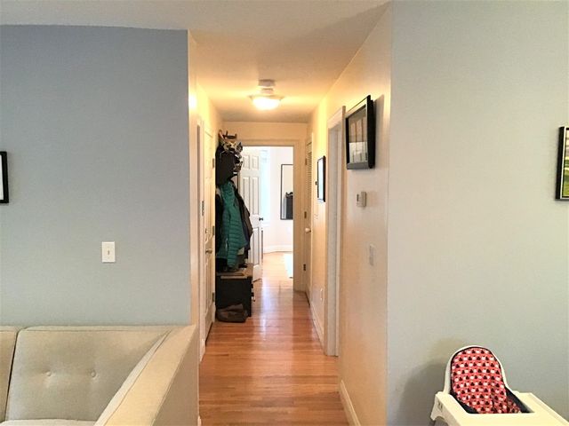 60 Magnolia Ave 2, Cambridge, MA 02138