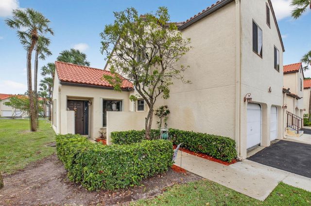 10 Vía De Casas Sur 101, Boynton Beach, FL 33426