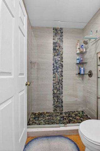 10 Vía De Casas Sur 101, Boynton Beach, FL 33426