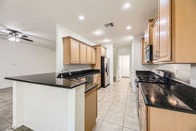 3306 American Mustang Court, Las Vegas, NV 89122