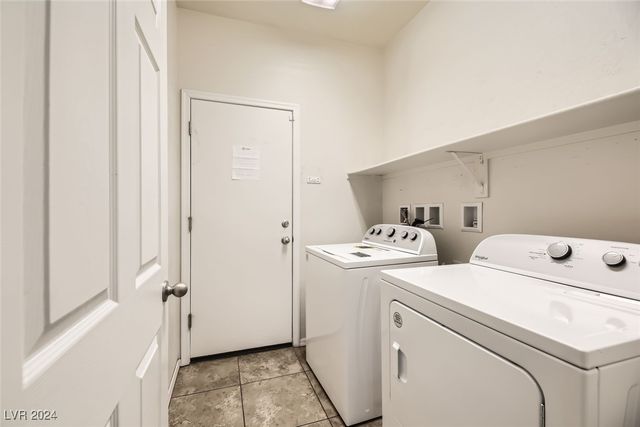 3306 American Mustang Court, Las Vegas, NV 89122