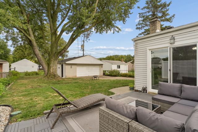8234 Holly Drive, Canton Twp, MI 48187