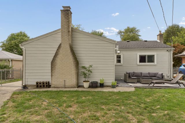 8234 Holly Drive, Canton Twp, MI 48187