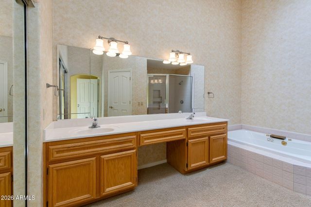 25617 S BURNABY Drive, Sun Lakes, AZ 85248