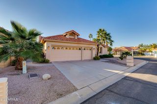 25617 S BURNABY Drive, Sun Lakes, AZ 85248