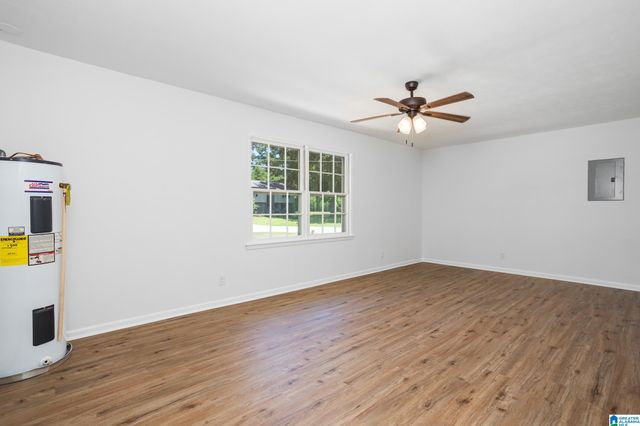 1826 EDWARDIAN WAY, Anniston, AL 36207