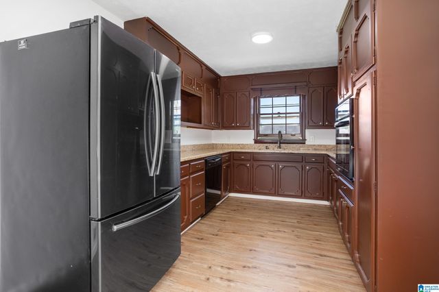 1826 EDWARDIAN WAY, Anniston, AL 36207