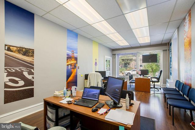 6234 RIDGE AVE, Philadelphia, PA 19128