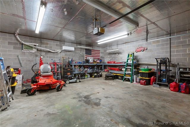 6121 State Road 62, Georgetown, IN 47122