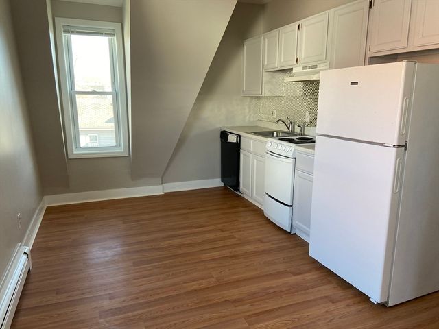 16 Lincoln St 3-6, Malden, MA 02148