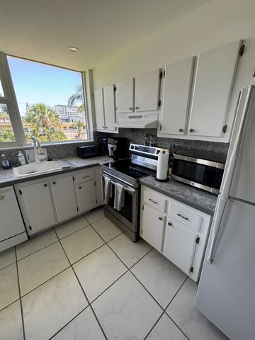 1238 HILLSBORO MILE 210, Hillsboro Beach, FL 33062