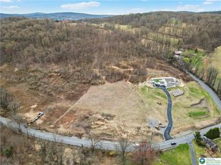 215 Stouts Valley Road, Williams Twp, PA 18042