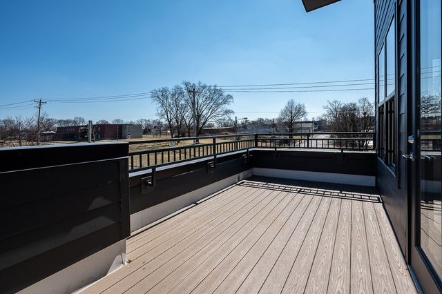 900 Meridian St Apt 1, Nashville, TN 37207