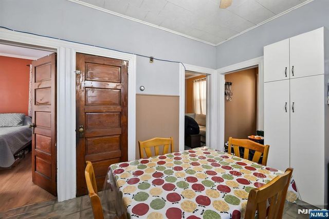419 Hamilton Street, Harrison, NJ 07029