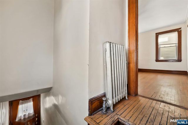 419 Hamilton Street, Harrison, NJ 07029